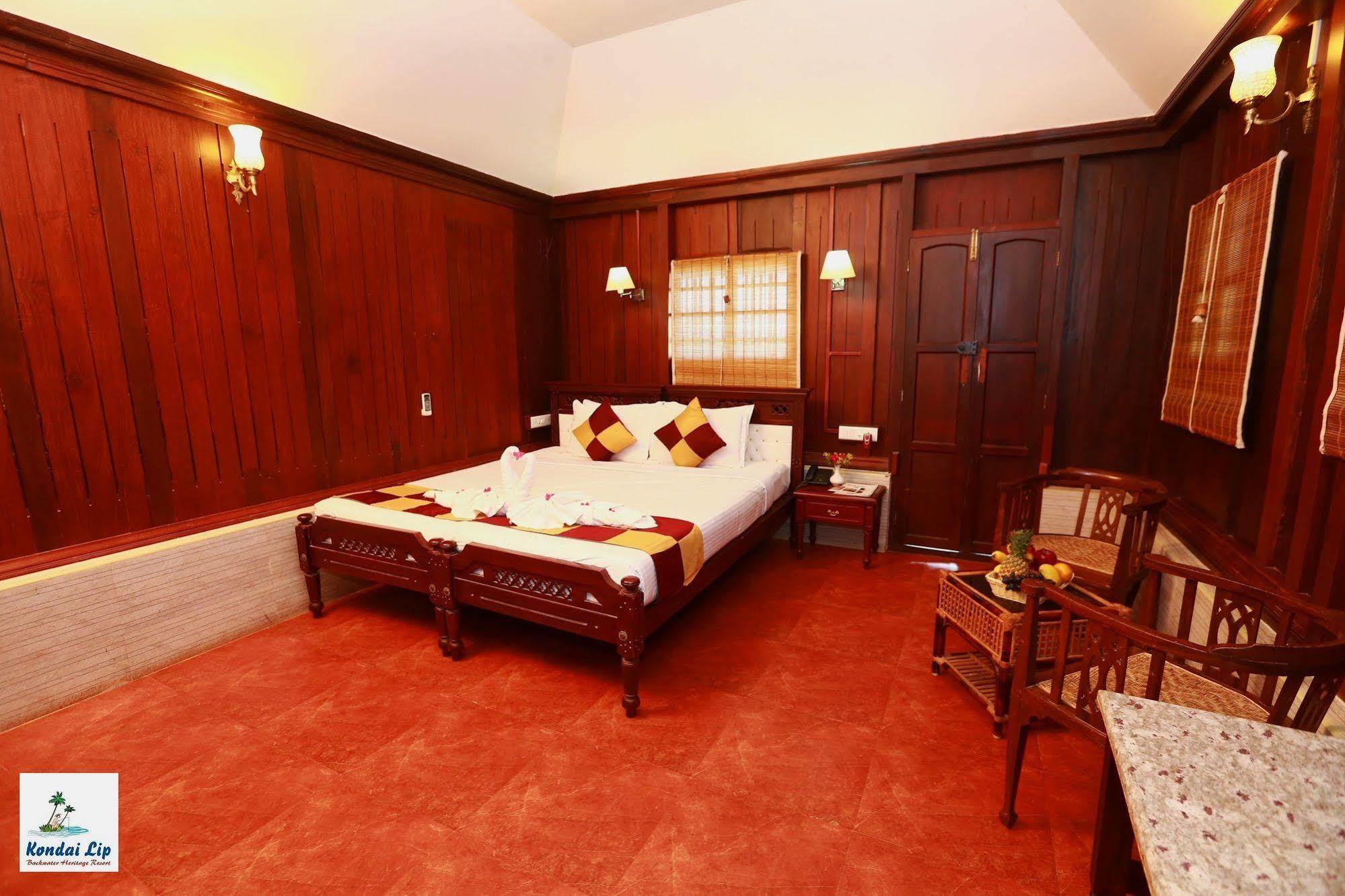 Kondai Lip Backwater Heritage Resort Kochi 外观 照片