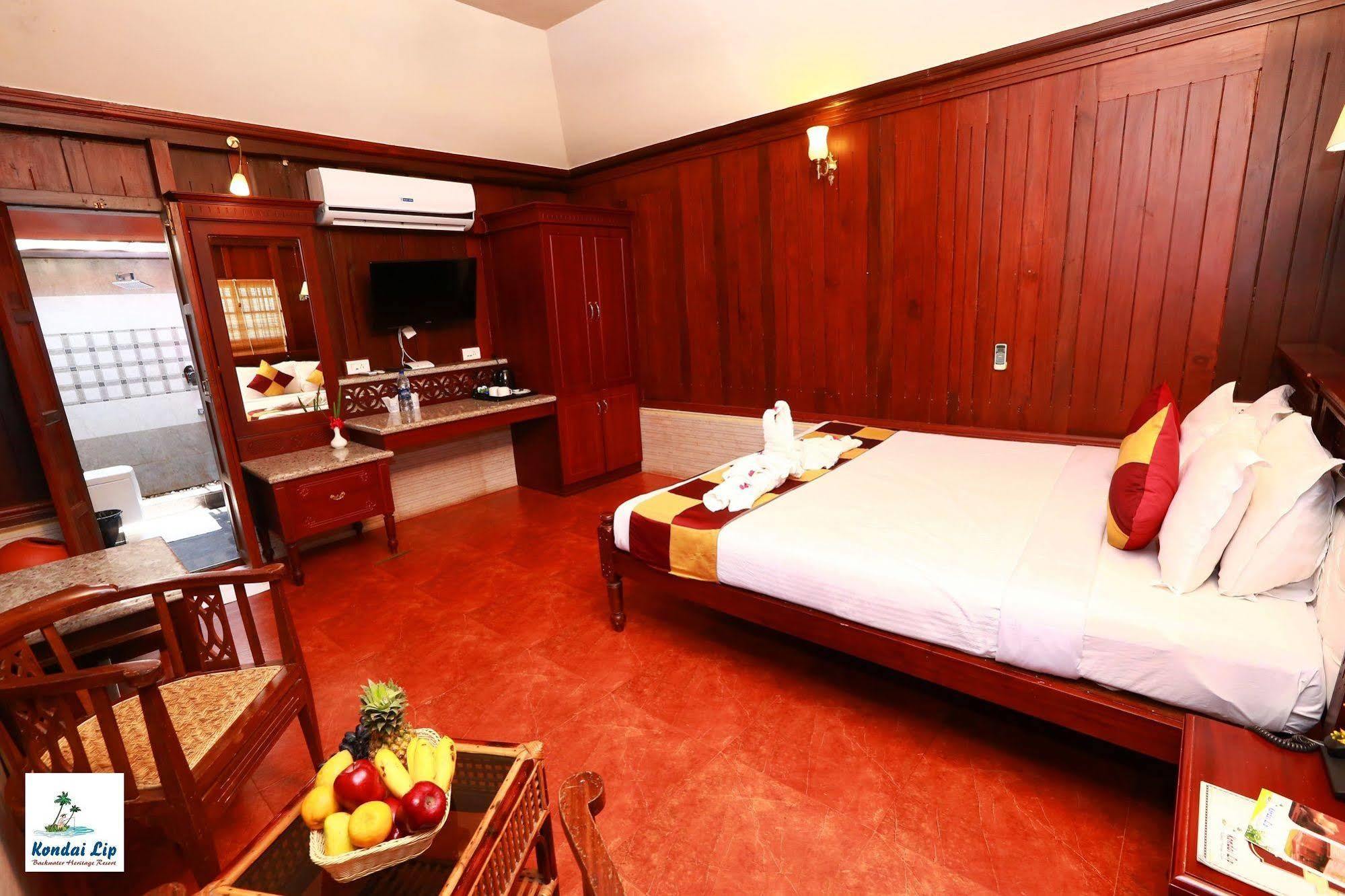 Kondai Lip Backwater Heritage Resort Kochi 外观 照片