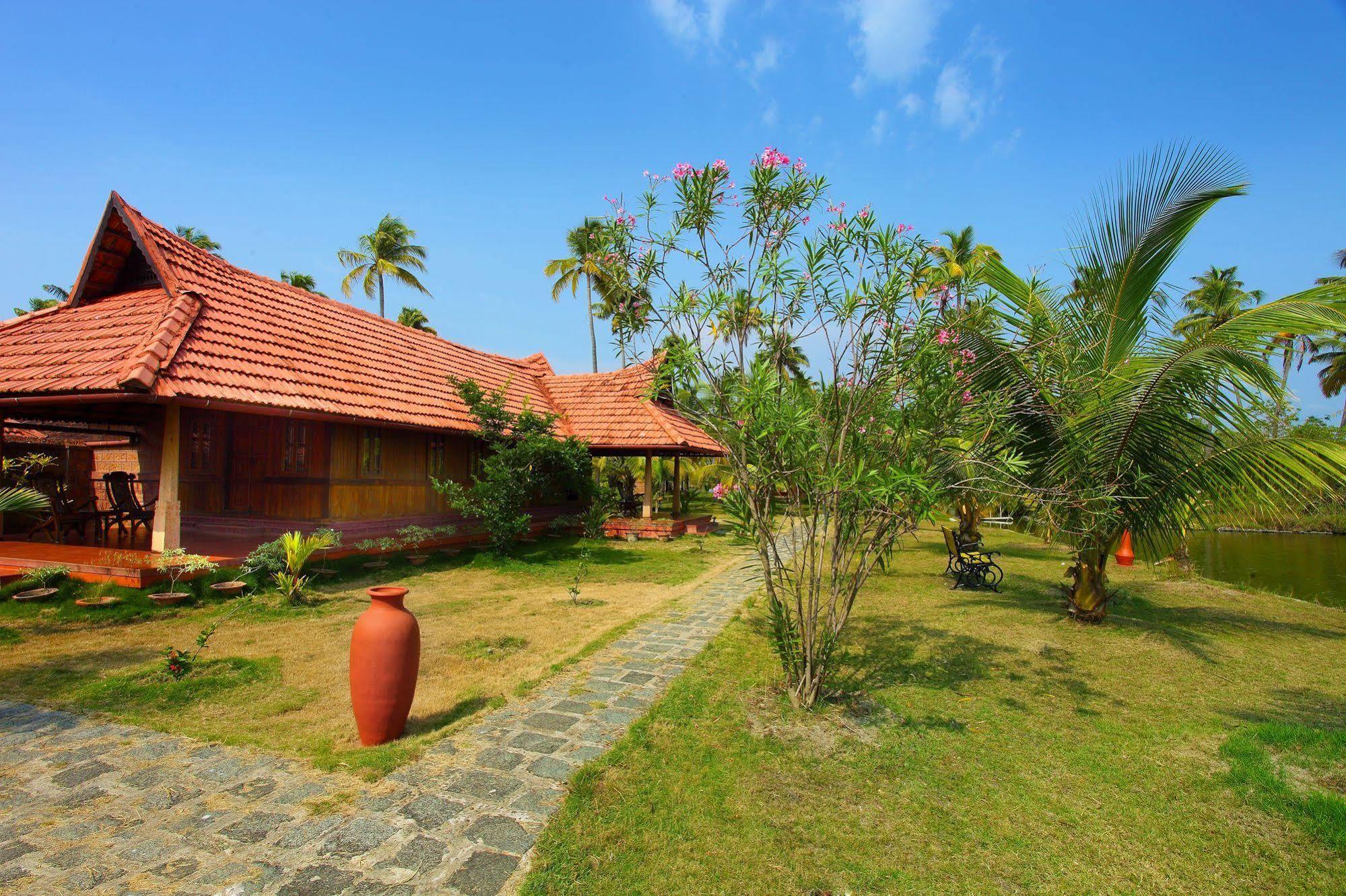Kondai Lip Backwater Heritage Resort Kochi 外观 照片