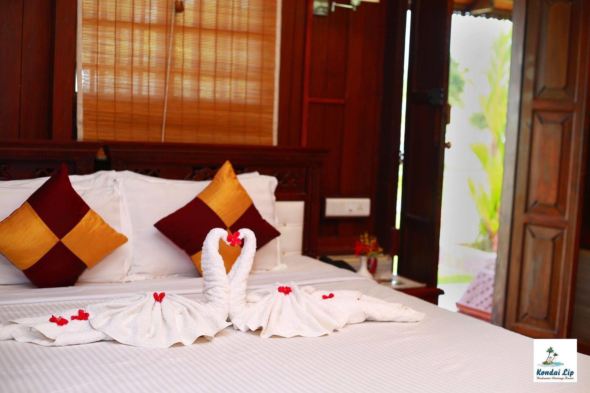 Kondai Lip Backwater Heritage Resort Kochi 外观 照片