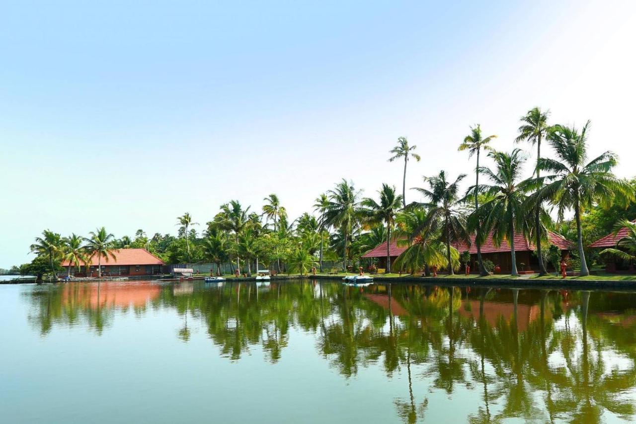 Kondai Lip Backwater Heritage Resort Kochi 外观 照片